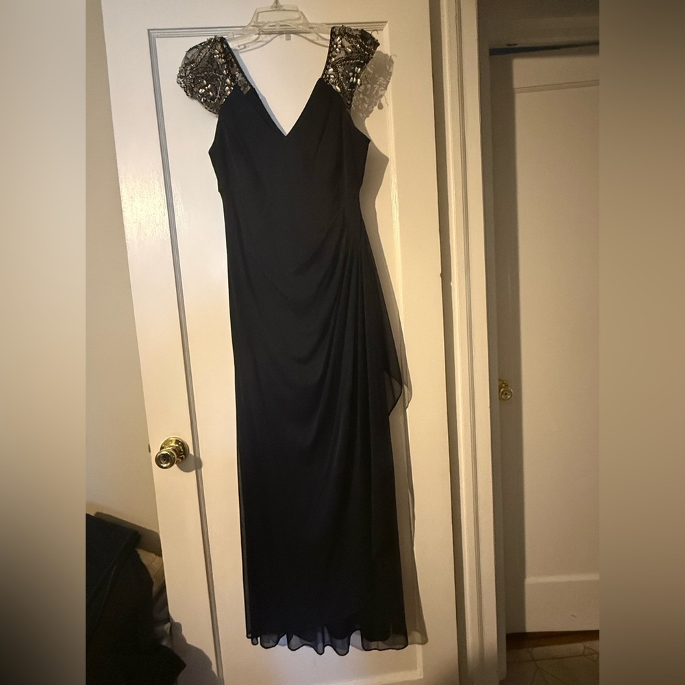 Elegant Black Evening Gown